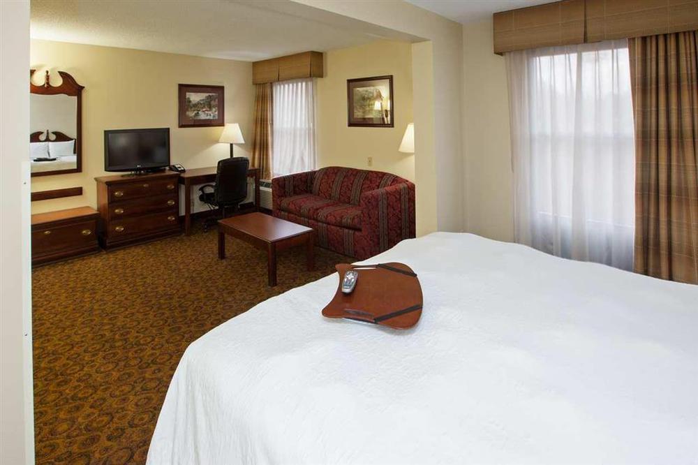 Hampton Inn דיקסון מתקנים תמונה