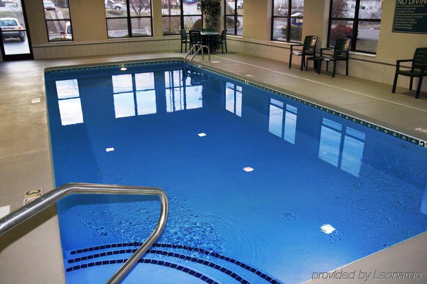 Hampton Inn דיקסון מתקנים תמונה