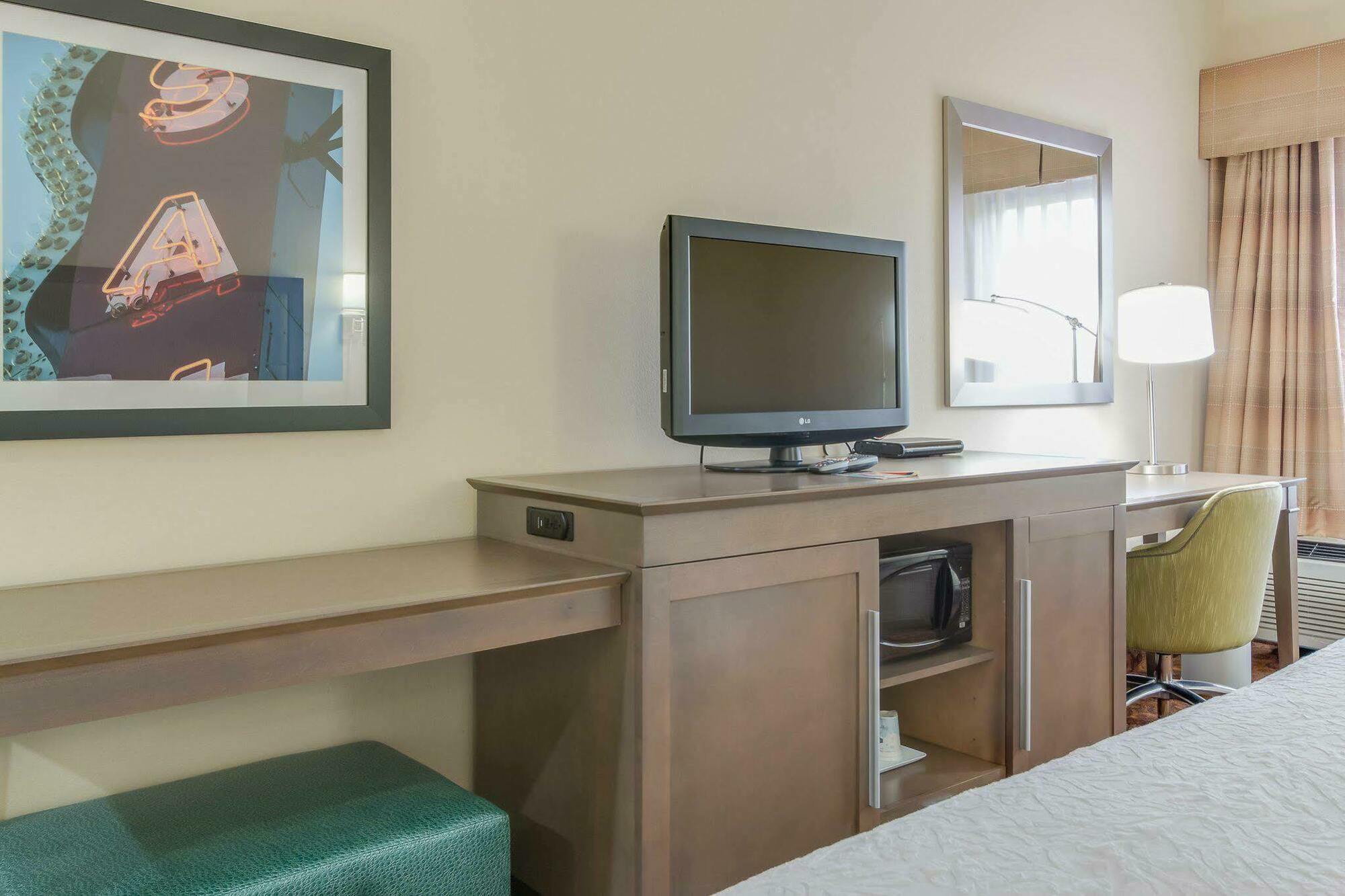 Hampton Inn דיקסון מראה חיצוני תמונה