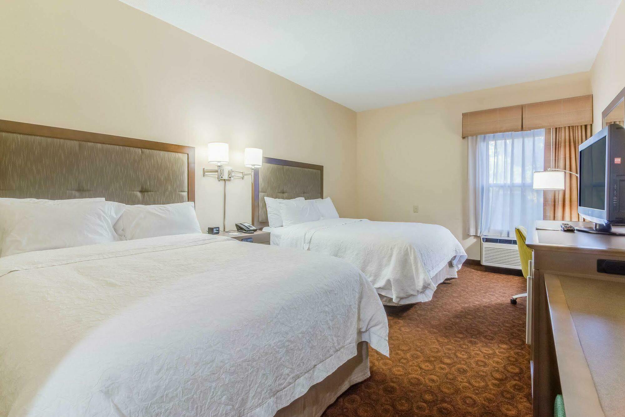 Hampton Inn דיקסון מראה חיצוני תמונה